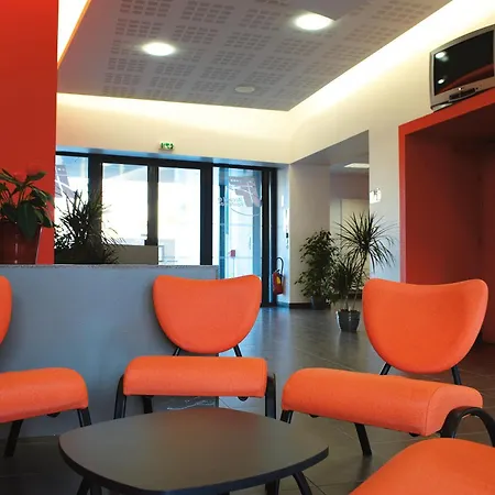 Hotel Jf Accueil & Formation Cholet