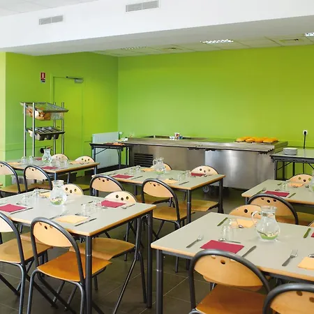 Hotel Jf Accueil & Formation *