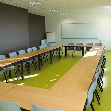 Jf Accueil & Formation מלון